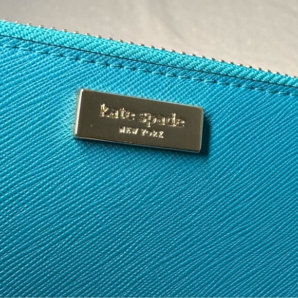 Kate Spade Newbury Lane turquoise Zip Around leather long wallet in EUC - Picture 3 of 14